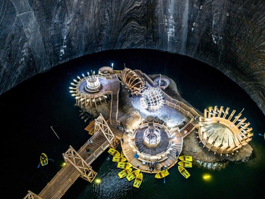 Salina Turda - công viên dưới lòng đất Romania