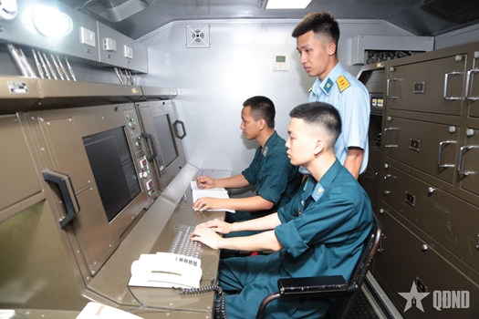 Giữa núi rừng, vững một niềm tin