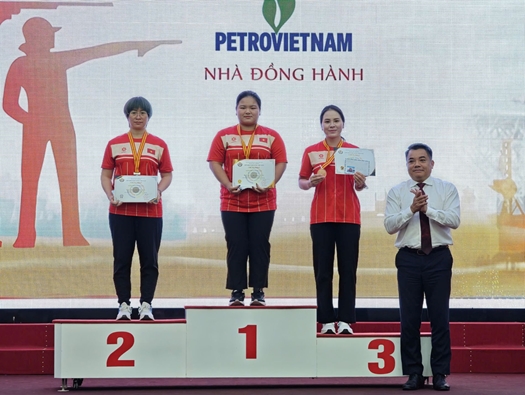 Trao cơ hội cho các xạ thủ trẻ
