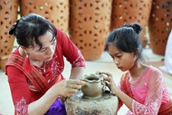 越南占族制陶技艺正式被列入联合国教科文组织《急需保护的非物质文化遗产名录》