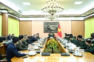 各国军队代表团团长对2022年越南国际防务展印象深刻