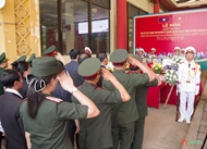 越南广平省515号指导委员会为19具在老挝牺牲的越南烈士遗骸举行迎接仪式