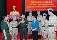 为蓝色贝雷帽部队提出适合的制度和政策