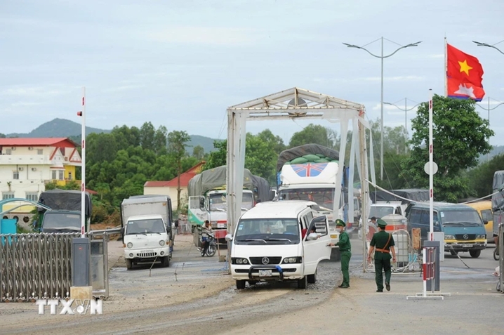 将安江省发展成为货物进入柬埔寨的重要中转站