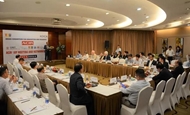 国际和东南亚各所大学领导和学者圈网络发展与对接论坛在岘港举行