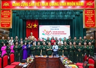 党政工作走在前列 为思想工作开路指引