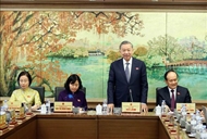 第十五届国会第九次会议：修改补充《宪法》若干条款，广泛征求社会意见