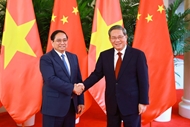越南政府总理范明政与中国国务院总理李强举行会谈