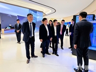 黄春战上将访问中国华为和中兴通讯公司