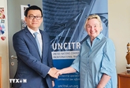 越南加强与联合国国际贸易法委员会的合作