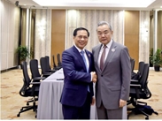 越南政府副总理兼外交部长裴青山分别会见中国、澳大利亚、阿尔及利亚等国外交部长