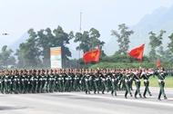 阅兵游行活动将庄严隆重、正规有序、安全节约地举行