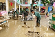 全力以赴帮助群众渡过难关