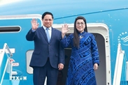 越南政府总理范明政和夫人启程对科威特、阿尔及利亚、南非三国进行访问