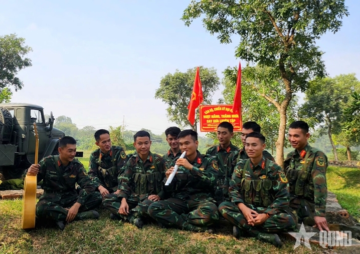 12军团368旅 丰富多彩文化活动的假日