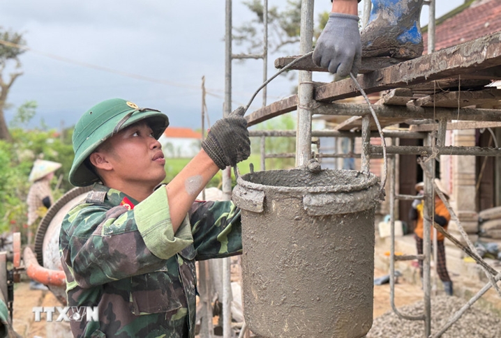 政府办公厅发文要求在2026年1月15日前完成“光中战役”中灾民住房重建工作