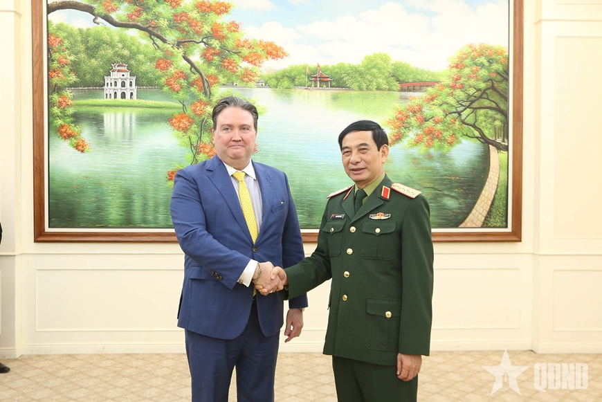 潘文江大将会见美国驻越南大使