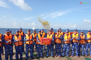 新春 在深蓝海域守护祖国平安