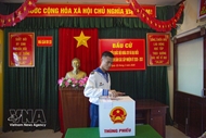 越南国会代表和各级人民议会代表选举：巴堤浅滩区域提前举行选举
