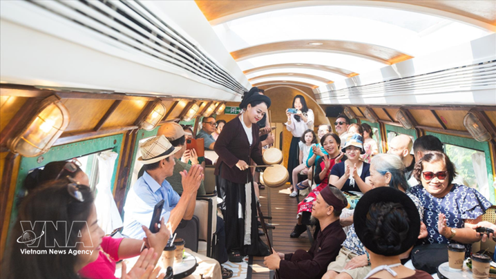 "河内五城门"之旅：国际游客眼中的独特体验