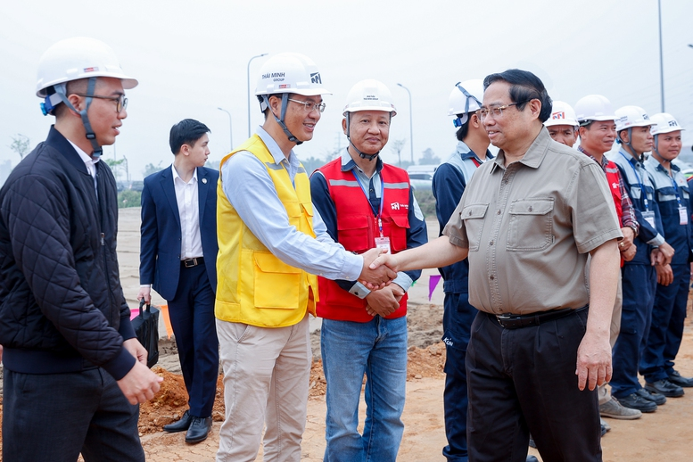 范明政总理：将嘉平机场生态圈建设成为智慧、文明、现代化的航空枢纽