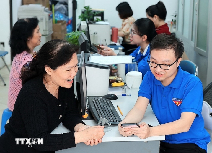 第57号决议：完善法律框架 促进国家数字化转型