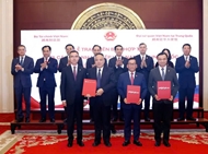 越捷航空与浦银金融租赁签署10架中国商飞飞机融资租赁协议