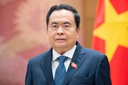 推动越南与韩国和蒙古国的关系迈上新台阶