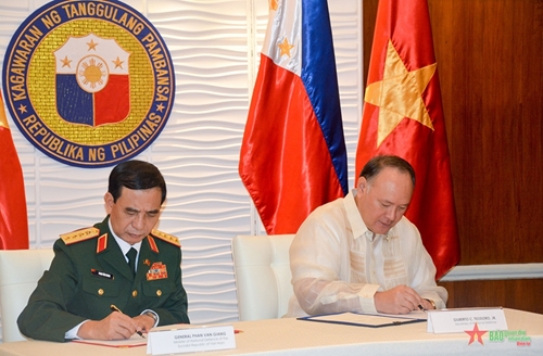 View - 	ນໍາການຮ່ວມມືດ້ານປ້ອງກັນຊາດ ຫວຽດນາມ-ຟີລິບປິນ ໃຫ້ນັບມື້ນັບພັດທະນາແທດຈິງ ແລະມີປະສິດທິຜົນກວ່າ