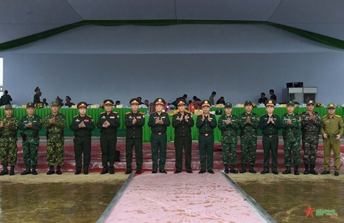 View - 	ກວດກາງານພົບປະແລກປ່ຽນມິດຕະພາບປ້ອງກັນຊາດເຂດຊາຍແດນ ຫວຽດນາມ-ລາວ ຄັ້ງທີສອງ ຮອບສຸດທ້າຍ