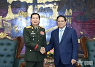 ນາຍົກລັດຖະມົນຕີຫວຽດນາມ ຕ້ອນຮັບຫົວໜ້າກົມໃຫຍ່ເສນາທິການກອງທັບປະຊາຊົນລາວ