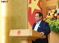 ບັນ​ດາ​ກົນ​ໄກ, ນະ​ໂຍ​ບາຍ​ຕ້ອງ​ມີ​ລັກ​ສະ​ນະ “ໄມ້​ງັດກະ​ຕຸກ​ຊຸກ​ຍູ້, ເປັນ​ບ່ອນ​ອີງ”