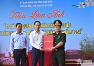 ເປີດງານວາງສະແດງ “33 ສະບັບພິເສດຂອງໜັງສືພິມກອງທັບປະຊາຊົນ ທີ່ພິມຈໍາໜ່າຍຢູ່ສະໜາມຮົບ ດ້ຽນບຽນຝູ”
