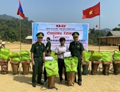 ເຕັມໄປດ້ວຍນ້ຳໃຈມິດຕະພາບຢູ່ຊາຍແດນ ຫວຽດນາມ-ລາວ