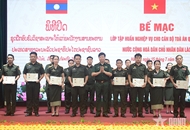 ປິດຝຶກອົບຮົມວຽກງານວິຊາສະເພາະໃຫ້ພະນັກງານສານທະຫານ ລາວ