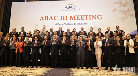 ABAC ບໍ່ພຽງແຕ່ສະເໜີນະໂຍບາຍເສດຖະກິດ ເທົ່ານັ້ນ ຫາກຍັງເຂົ້າຮ່ວມການສ້າງມາດຕະການ