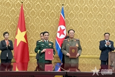 ຮັກສາ ແລະເສີມຂະຫຍາຍສາຍພົວພັນມິດຕະພາບທີ່ເປັນມູນເຊື້ອ ຫວຽດນາມ - ສປປ ເກົາຫຼີ