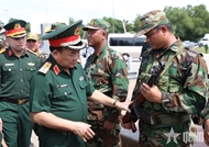 ກວດກາວຽກງານກະກຽມໃຫ້ແກ່ງານພົບປະແລກປ່ຽນມິດຕະພາບປ້ອງກັນຊາດເຂດຊາຍແດນ ຫວຽດນາມ-ກໍາປູເຈຍ