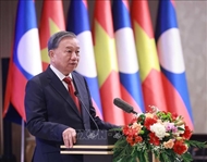 ທ່ານເລຂາທິການໃຫຍ່ ໂຕເລິມ ເຂົ້າຮ່ວມງານລ້ຽງ ຈັດໂດຍ ທ່ານ ເລຂາທິການໃຫຍ່, ປະທານປະເທດລາວ ພ້ອມດ້ວຍພັນລະຍາ