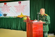 ພະແນກ 3 (ໂຮງຮຽນນາຍທະຫານການເມືອງ) ພົບປະກັບນັກຮຽນທະຫານລາວ