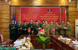 ກອງປະຊຸມແລກປ່ຽນວຽກງານປະຈຳປີລະຫວ່າງກອງບັນຊາການ ປກສ ແຂວງຫຼວງພະບາງ ກັບກອງບັນຊາການທະຫານຊາຍແດນແຂວງເຊີນລາ