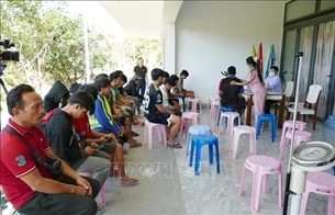 ວິສາຫະກິດຫວຽດນາມ ຢູ່ລາວ ເບິ່ງແຍງດູແລໃຫ້ແກ່ກຳມະກອນ