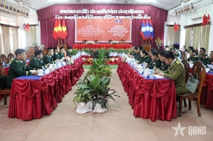 ກອງບັນຊາການທະຫານຊາຍແດນແຂວງເຫງະອານ ຈັດຕັ້ງການພົບປະສອງຝ່າຍກັບກອງບັນຊາການທະຫານ 3 ແຂວງຂອງລາວ