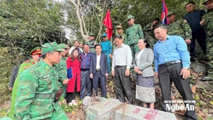 ການລາດຕະເວນສອງຝ່າຍຢູ່ຫຼັກໝາຍຊາຍແດນ ຫວຽດນາມ-ລາວ ກ່ອນບຸນປີໃໝ່ສາກົນ