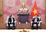 ປະທານສະພາແຫ່ງຊາດ ຕ້ອນຮັບທູດ ບັນດາປະເທດ ກໍາປູເຈຍ, ອາເມລິກາ, ຟີລິບປິນ ເຂົ້າຢ້ຽມອໍາລາ