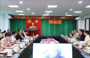 ຮ່ວມມືກັບອັງກິດ ເພື່ອດຶງດູດການລົງທຶນ, ພັດທະນາພະລັງງານທົດແທນ