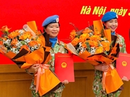 ນັກຂ່າວຍິງ ແລະຄວາມຄາດຫວັງຢາກອຸທິດຕົນເພື່ອພາລະກຳສັນຕິພາບ