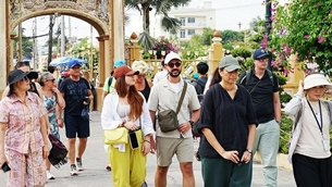 ການທ່ອງທ່ຽວຫວຽດນາມ ທຳລາຍສະຖິຕິ, ສ້າງທ່າພິຊິດເປົ້າໝາຍນັກທ່ອງທ່ຽວສາກົນ 25 ລ້ານເທື່ອຄົນ