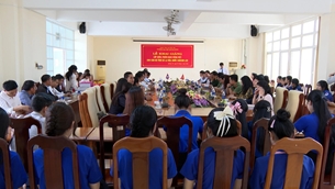 ບໍາລຸງສ້າງພາສາຫວຽດນາມ ໃຫ້ແກ່ພະນັກງານລາວ