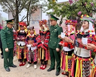 ຄວາມຄຶກຄື້ນໃນວັນບຸນໃຫຍ່ຂອງປະເທດຊາດ